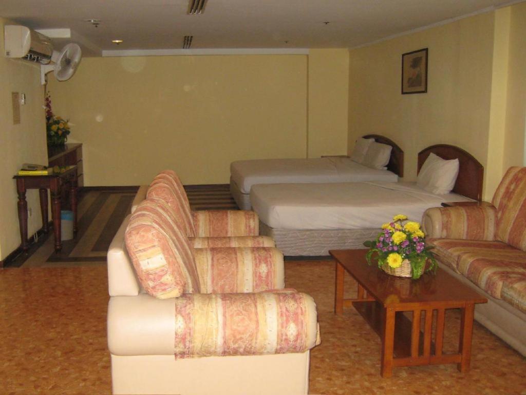 Hotel Ww Kl Kuala Lumpur Extérieur photo